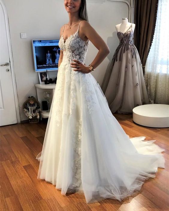 Unique Prom Dresses, Cheap A Line Tulle Ivory Sweetheart With Straps cg8273