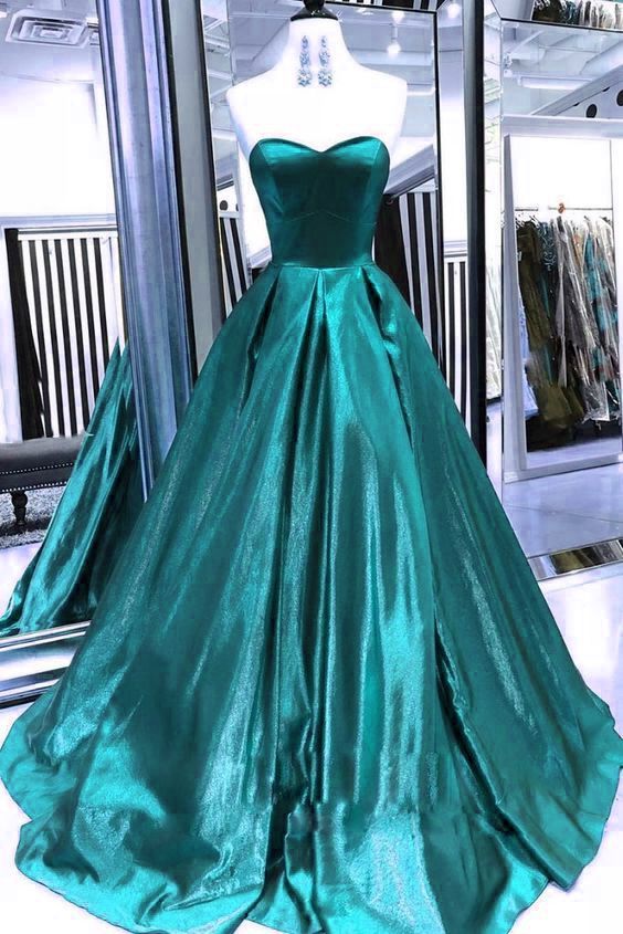 Sweetheart Ball Gown Prom Dress   cg10341