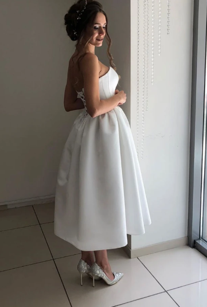 SIMPLE WHITE SWEETHEART SATIN SHORT BRIDESMAID DRESS WHITE PROM DRESS   cg10789