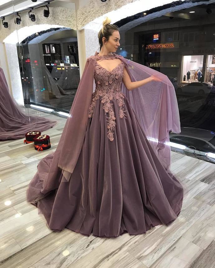 Long Prom Dress,Gorgeous Cape Ball Gown Wedding Dress Lace Appliques Beaded Women Bridal Gowns   cg13124