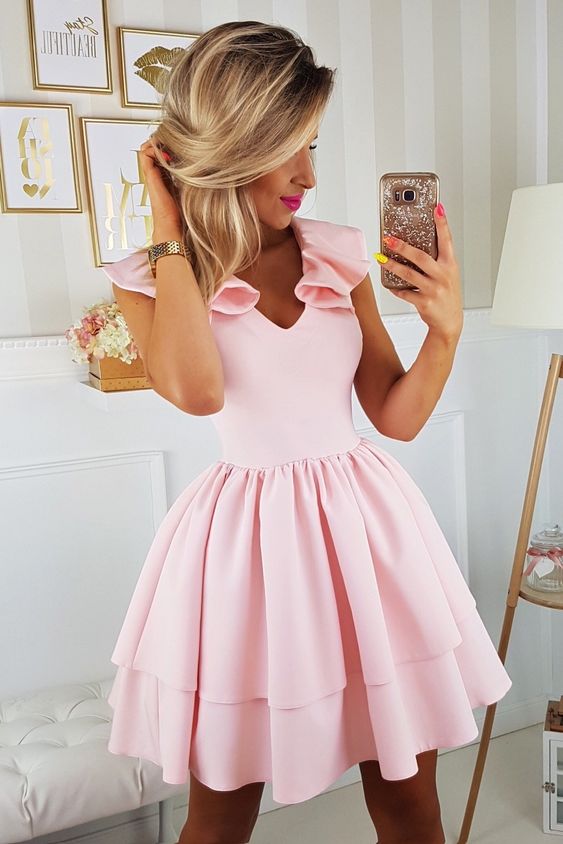A-Line V-Neck Cap Sleeves Above-Knee Pink Tiered Homecoming Party Dress cg1581