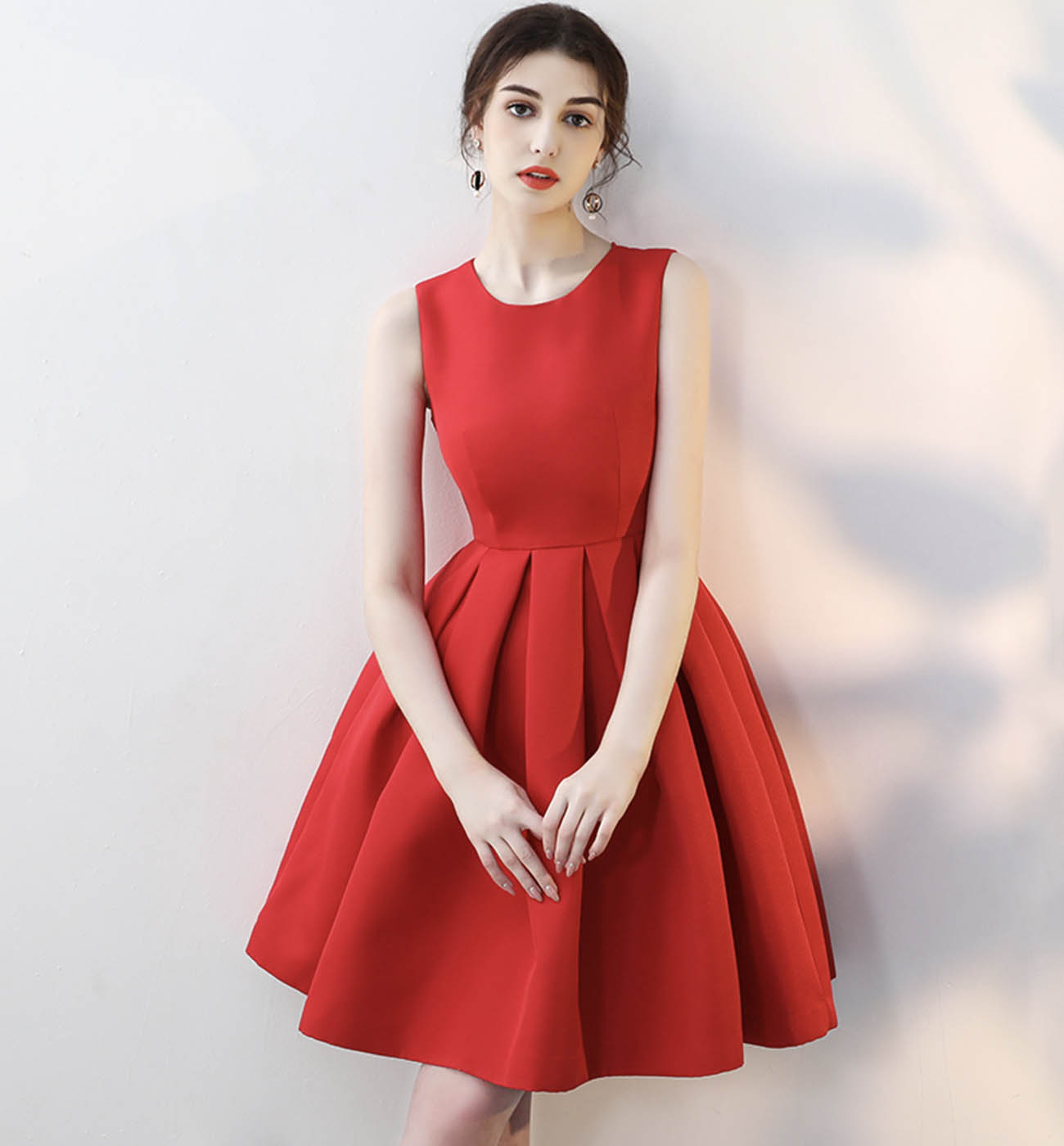 RED SATIN SHORT CUTE PARTY DRESS Homecoming Dress    cg16184