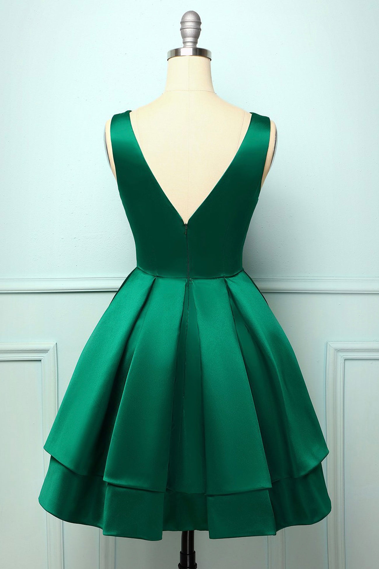 GREEN SATIN SHORT' HOMECOMING DRESS    cg17129