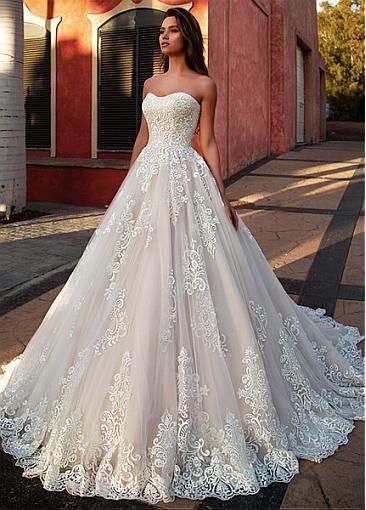 long prom dress Marvelous Tulle Sweetheart Neckline A-line Wedding Dress With Lace Appliques   cg17689