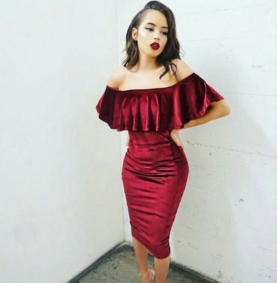 Burgundy off the shoulder off the shoulder velvet homecoming dress    cg21132