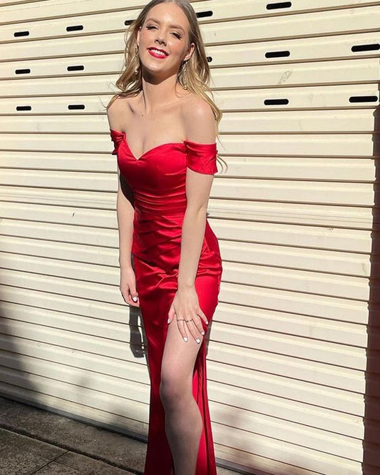 Off the Shoulder Red Satin Simple Prom Dress with Side Slit    cg21549