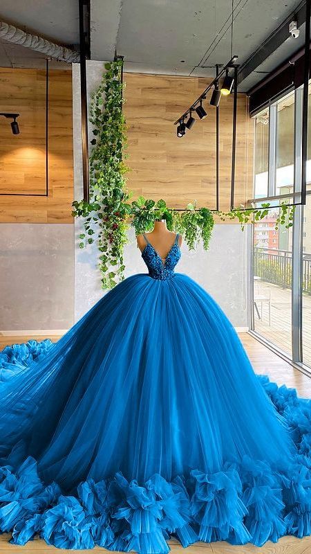 Elegant blue ball gown Long Prom Dress    cg22341
