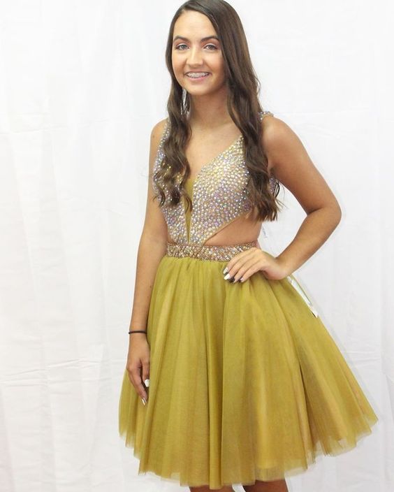 Sexy Short Tulle Yellow Homecoming Dress, Beaded Party Gown  cg5683